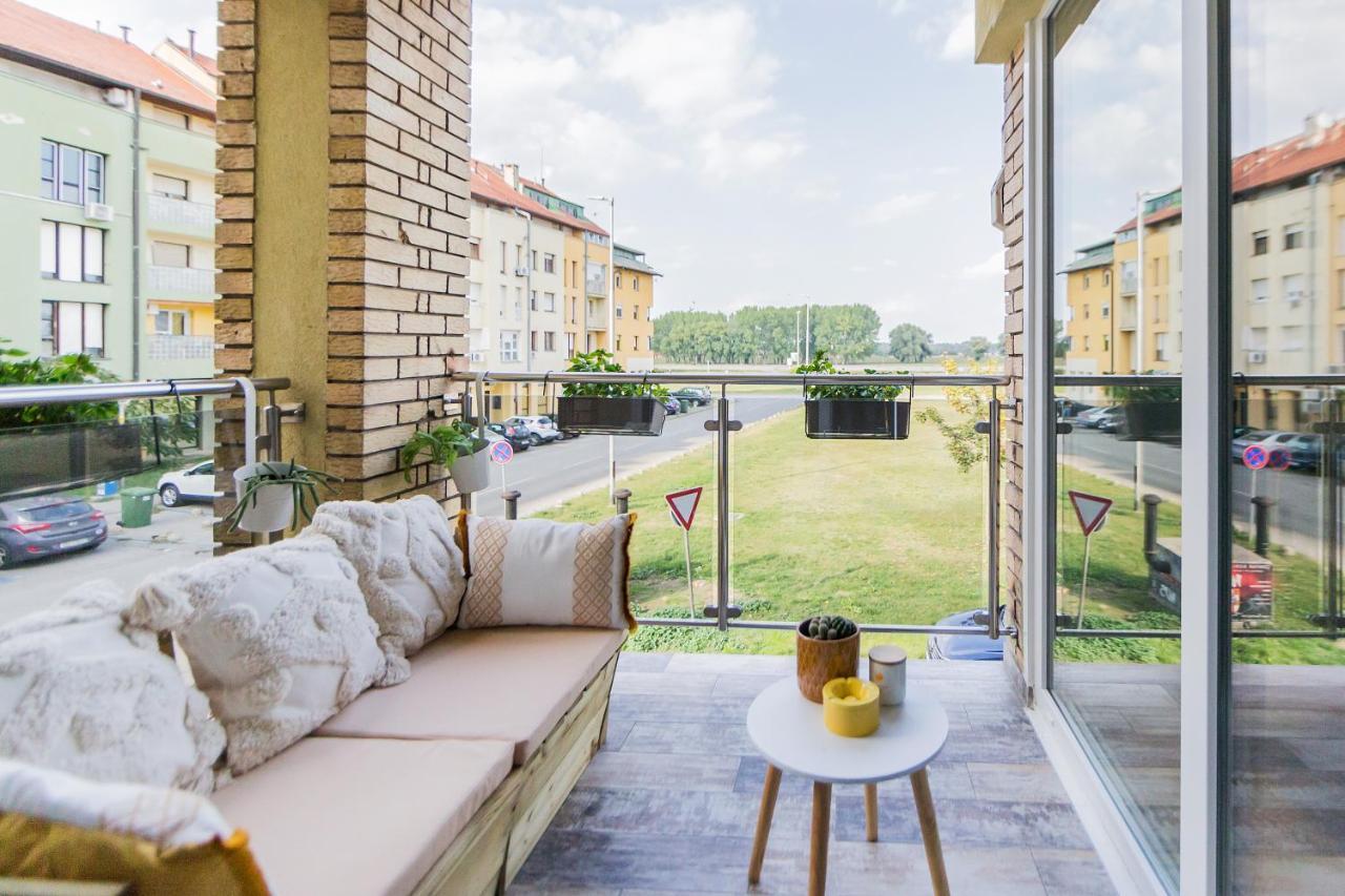 Apartman Bruna Self Check-In Osijek Extérieur photo