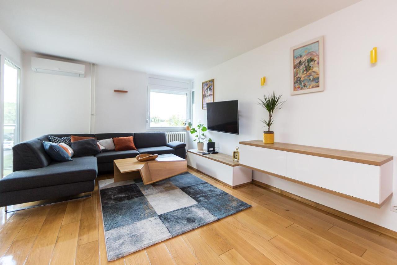 Apartman Bruna Self Check-In Osijek Extérieur photo