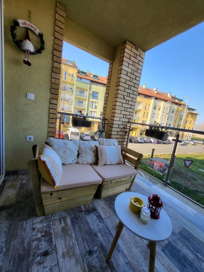 Apartman Bruna Self Check-In Osijek Extérieur photo